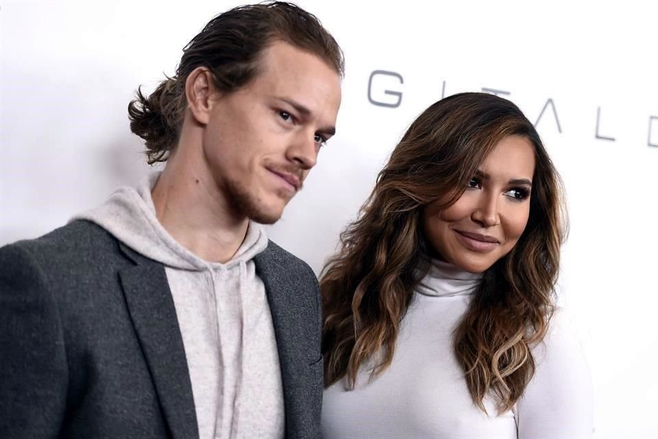 Con un conmovedor mensaje el actor Ryan Dorsey recordó a su ex esposa Naya Rivera a un año de su funeral.
