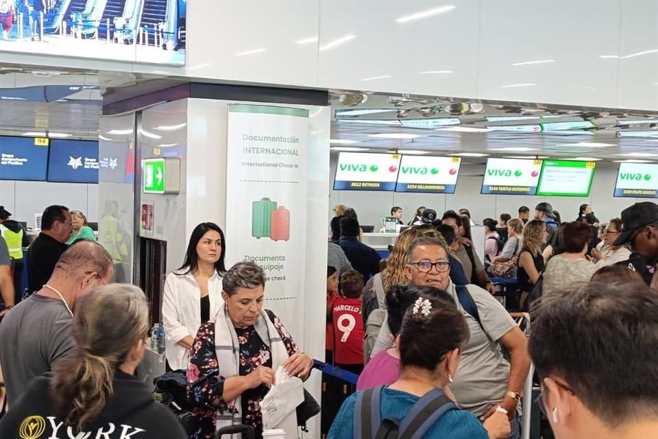 Actualmente, el Aeropuerto Internacional de Guadalajara opera con 60 rutas aéreas, divididas en 32 nacionales y 28 internacionales