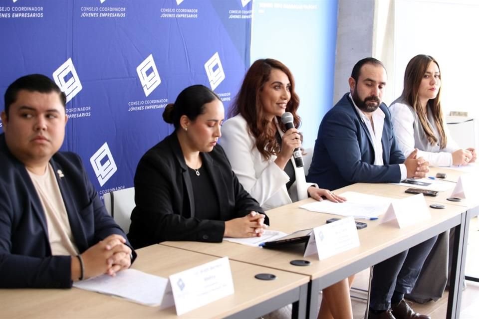 Paulina Patlán Reynoso, Presidenta del Consejo Coordinador de Jóvenes Empresarios de Jalisco, detalló la convocatoria.