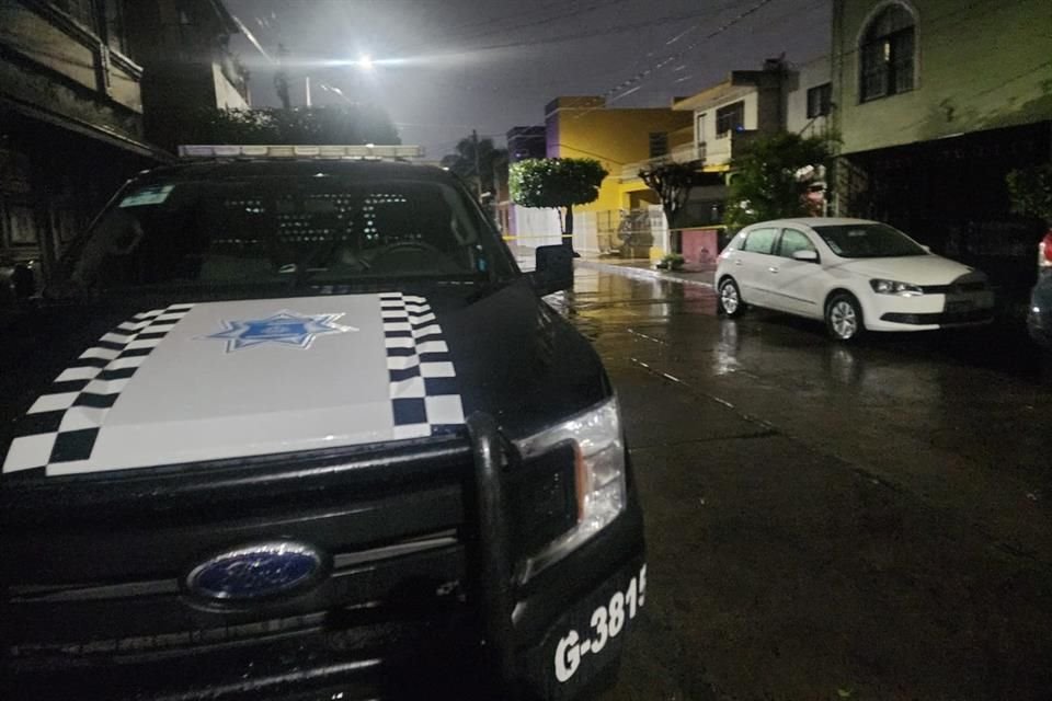 Actuario de un juzgado penal federal resultó ser el hombre que murió el fin de semana tras ser baleado en la Colonia Lomas del Paradero, en el Municipio de Guadalajara.