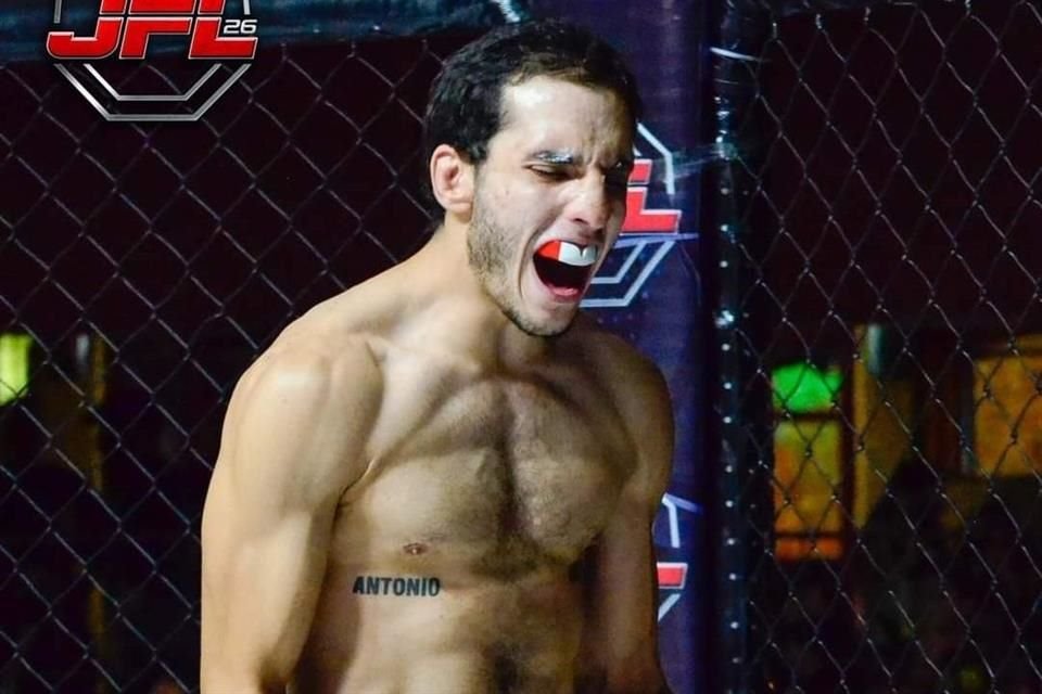 El 'Espartaco' Botello peleará ante Luis 'Dragón' Cerón por el título de la Liga en la División de Peso Gallo.