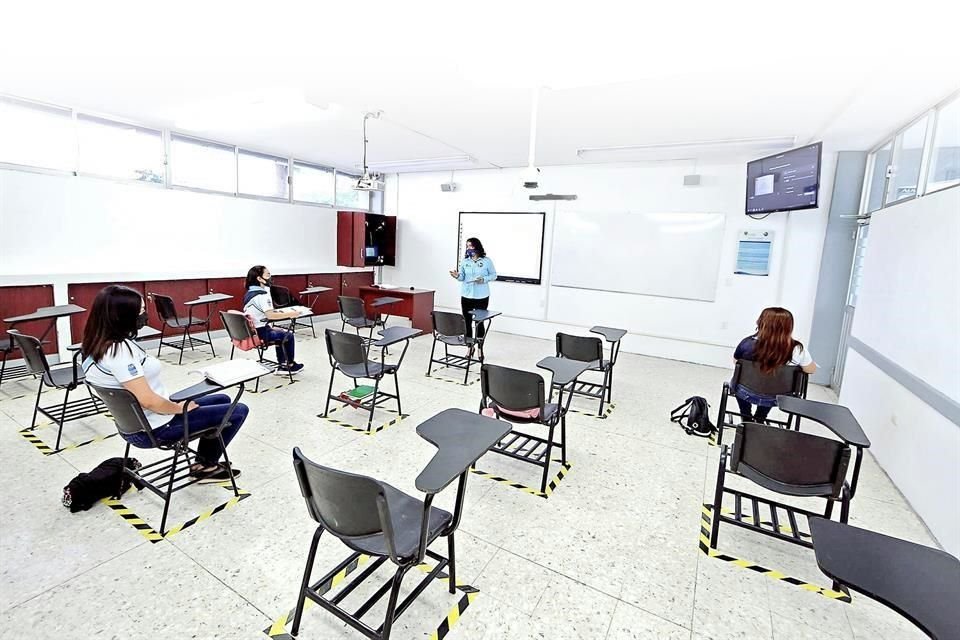Las aulas ya estaban listas con los protocolos sanitarios para recibir a los estudiantes.