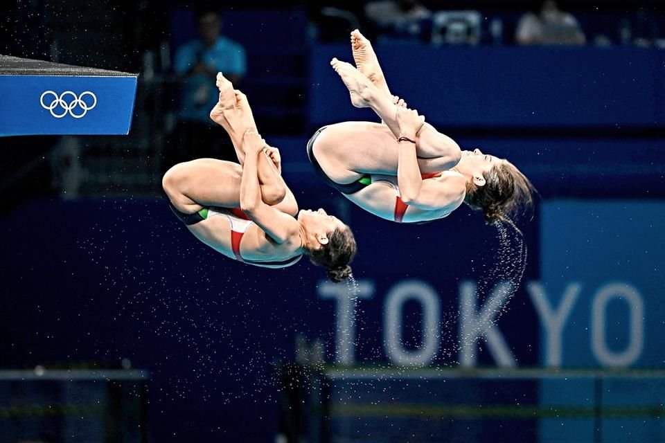 Alejandra Orozco y Gaby Agúndez esculpieron una medalla de bronce en medio del luto personal, un incendio y la pandemia.