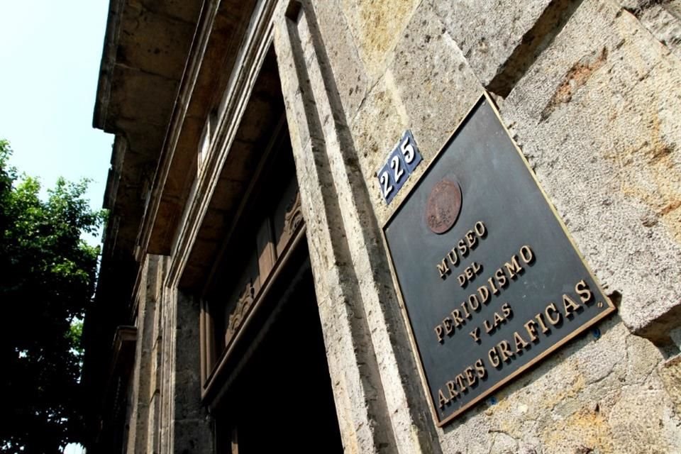 El Museo del Periodismo y las Artes Gráficas está sobre la Avenida Alcalde.