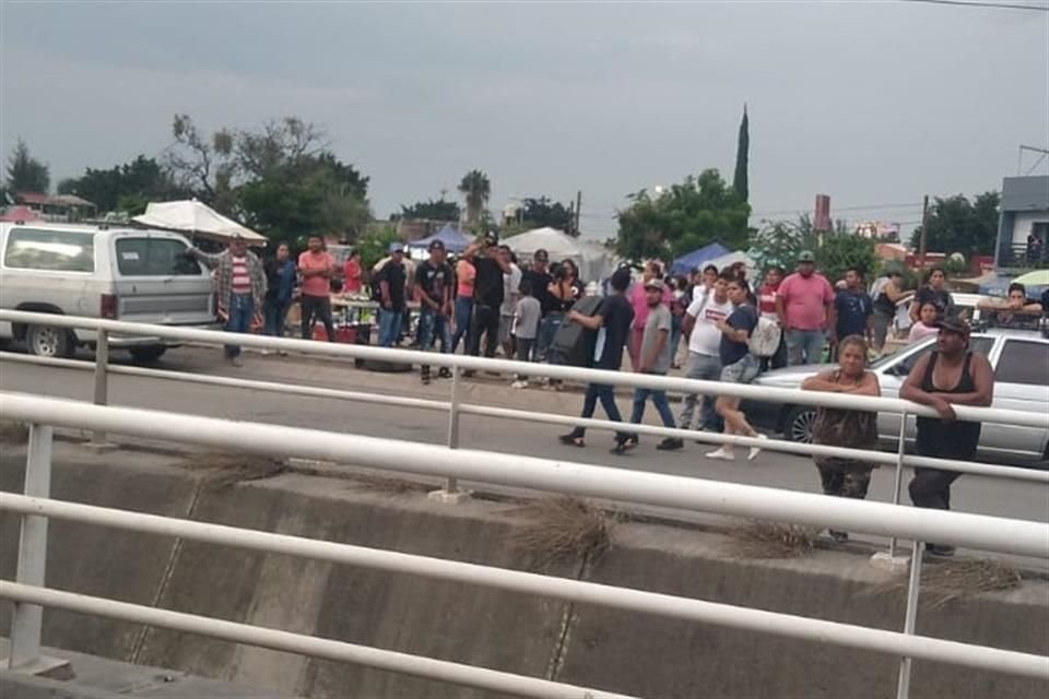 De un tiro en la cabeza fue asesinado un sujeto en calles de la Colonia Chulavista, en Tlajomulco, ante la mirada de muchos vecinos.