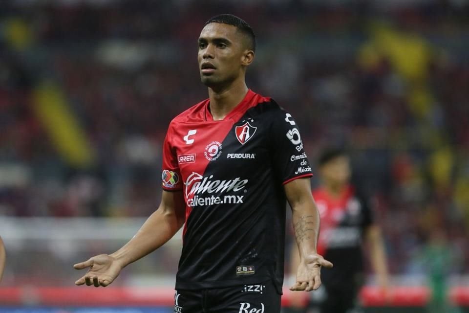 El club Atlas informó que el delantero colombiano Mauro Manotas sufrió otra lesión en la rodilla derecha, que lo tendrá inactivo. Es su tercera lesión desde que llegó con los Rojinegros en 2022.