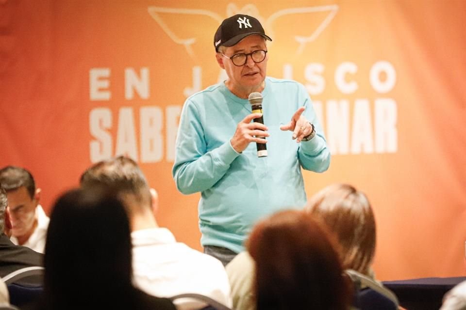 En la capacitación participó Enrique Ibarra Pedroza, Secretario General del Gobierno del Estado.