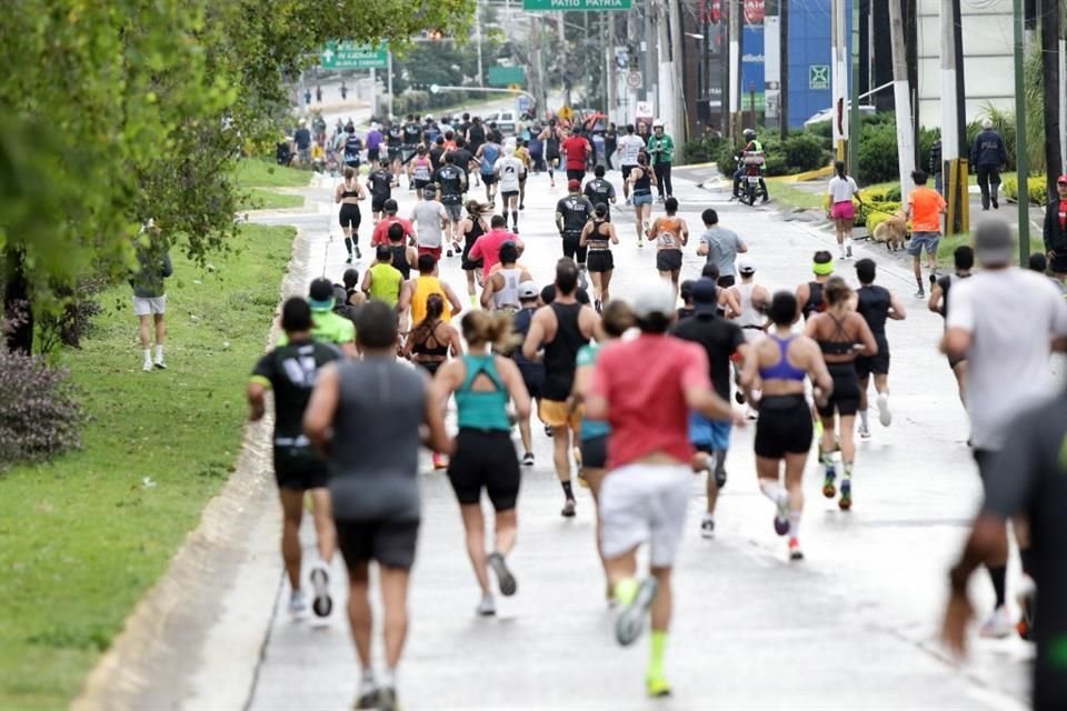 La carrera inició a las 6:30 horas.