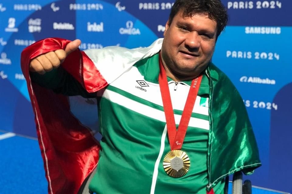 Arnulfo Castorena es uno de los atletas más ganadores del deporte mexicano en los últimos años, pese a la falta de apoyos para impulsarlo.