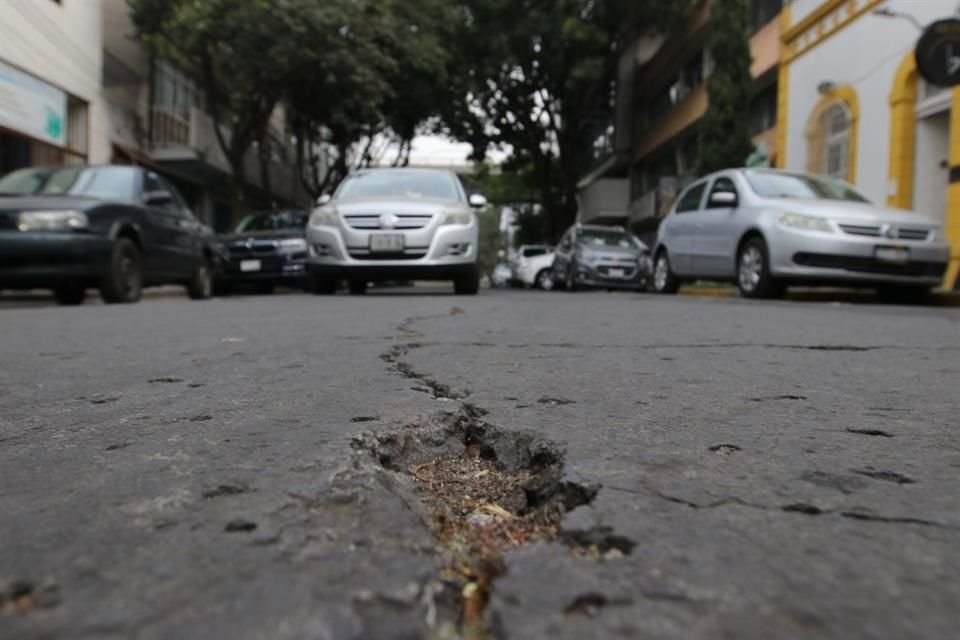 Tras el sismo del 10 de mayo de 2023 fue hallada una falla geológica que hasta ese momento no había sido identificada, la grieta de Plateros-Mixcoac, en los límites de Benito Juárez y Álvaro Obregón.