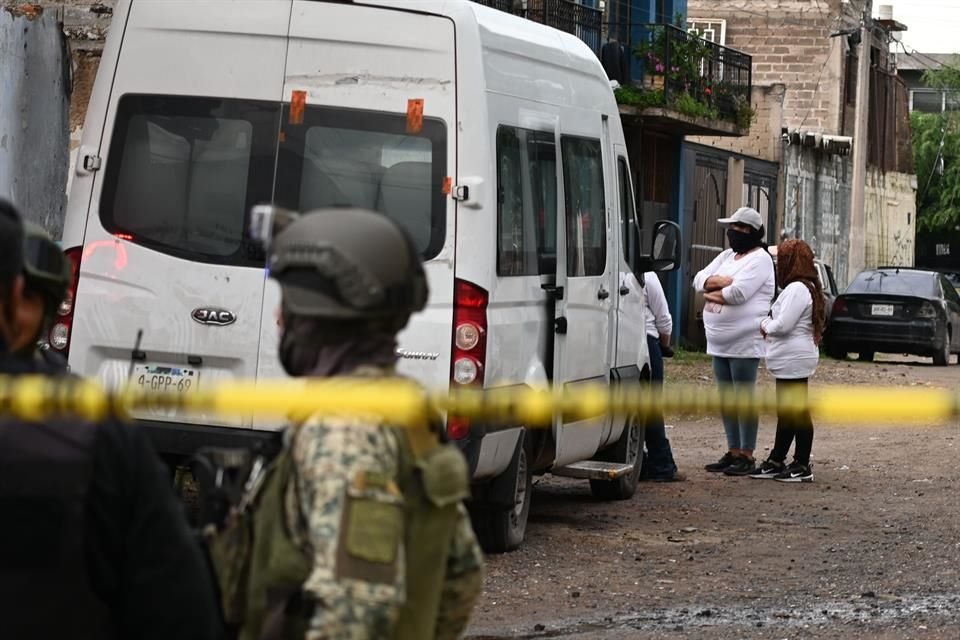 Activistas localizaron la fosa en Paraísos del Colli tras recibir varios reportes anónimos; de las 19 víctimas, 5 han sido identificadas.