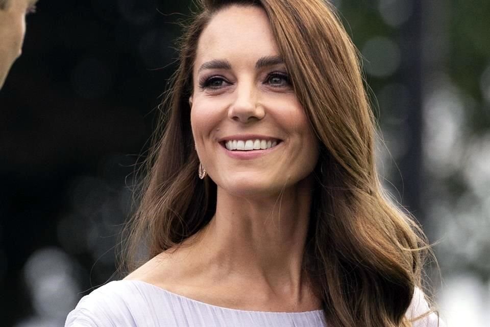 La Princesa de Gales, Kate Middleton, compartió que ya terminó su tratamiento contra el cáncer, pero que su batalla para erradicarlo continúa.