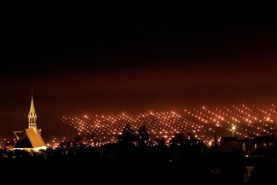 Para conservar los brotes de las vides se necesitan 400 velas por hectárea, lo que lo vuelve un mecanismo costoso.