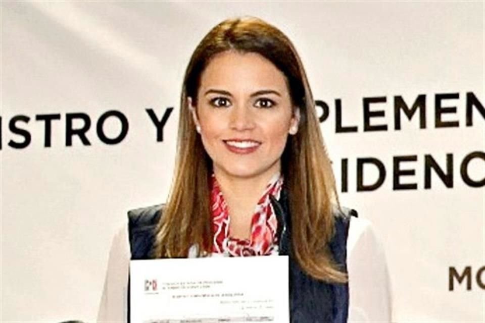 Lorena de la Garza.