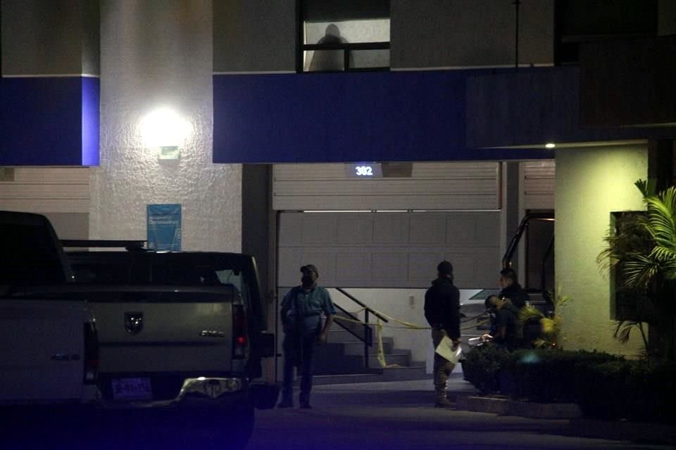 Cerca de las 22:30 horas se reportó la muerte de una mujer en la habitación 302 del Motel Viena, en la Colonia Zapote del Valle.