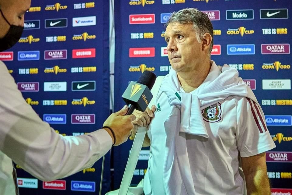 Gerardo Martino dijo que Jonathan Dos Santos decidió jugar el partido con el Tri.