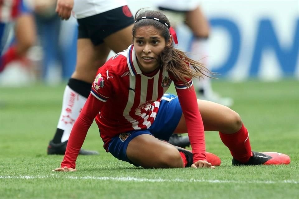 La volante rojiblanca Joseline Montoya decidió no continuar en las Chivas femenil y su destino está en las Tigres.  