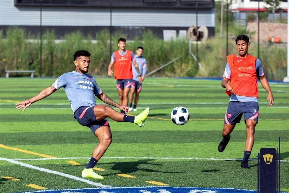 Los Pumas cerraron preparación en Monterrey para medirse mañana a los Rayados.