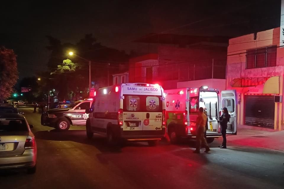Dos policías de Zapopan están entre los agredidos a balazos durante un festejo en la vía pública, el pasado 15 de septiembre.