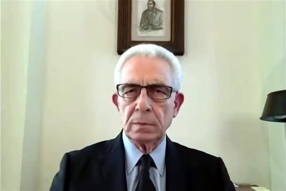 La Presidenta Claudia Sheinbaum Pardo acusó al ex mandatario Ernesto Zedillo Ponce de León de ordenar la represión durante su sexenio y de autoritarismo.