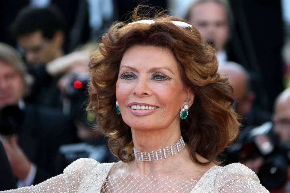 La actriz italiana Sophia Loren, celebrará su cumpleaños 90 en una lujosa fiesta privada en Roma, junto a 150 amigos, colegas y familiares.
