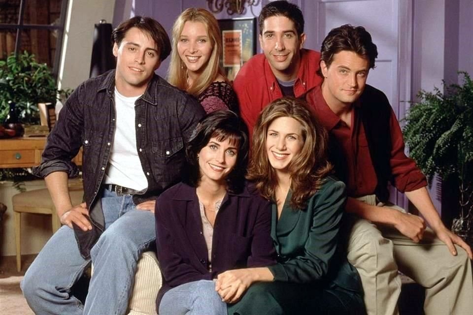 Dentro de la poca información proporcionada sobre el nuevo programa, se sabe que los equipos competirán para ser coronados como los mejores fan de 'Friends'.