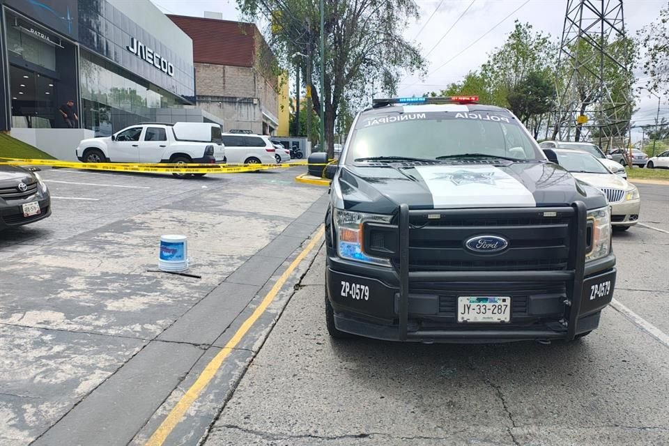 El Abogado de Emma Quijada Ceballos, desalojada de su casa en Zapopan junto con sus hermanas, fueron agredidos tras protesta en Av. Patria.