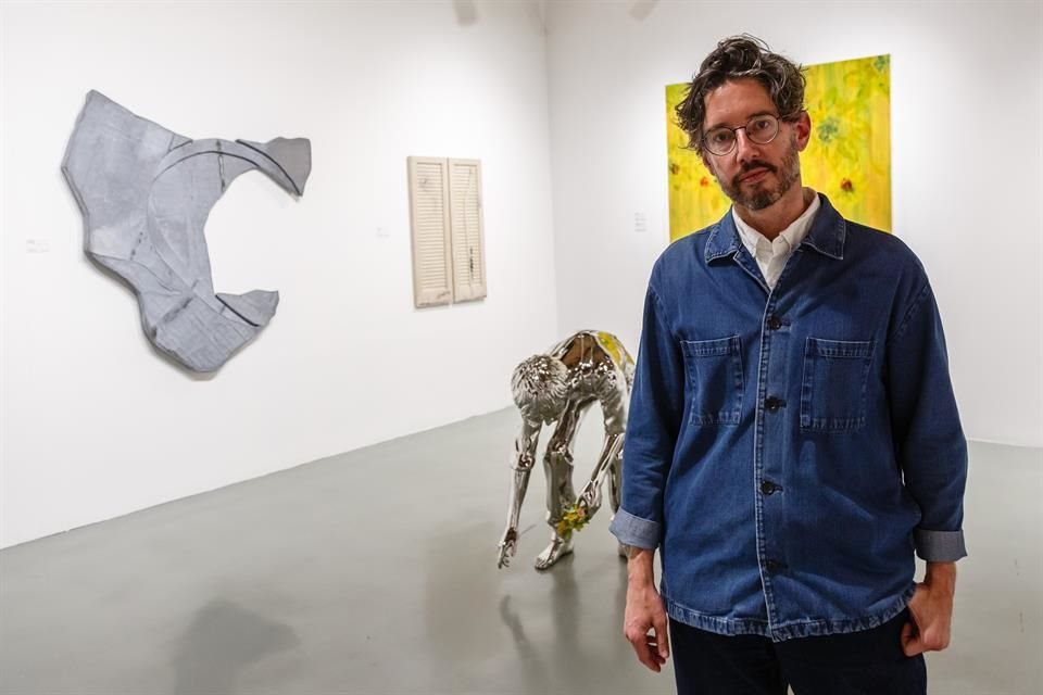 Brett Schultz, cofundador y director de Material explicó que este año pensaron en una forma más ideal de exhibir las piezas como más les gustaría a los artistas.