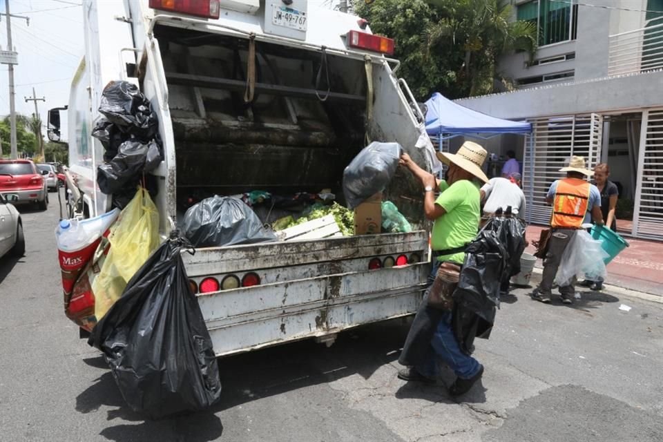 Caabsa manifestó que busca una reunión con Verónica Delgadillo para encontrar soluciones al tema de la recolección de basura en Guadalajara.