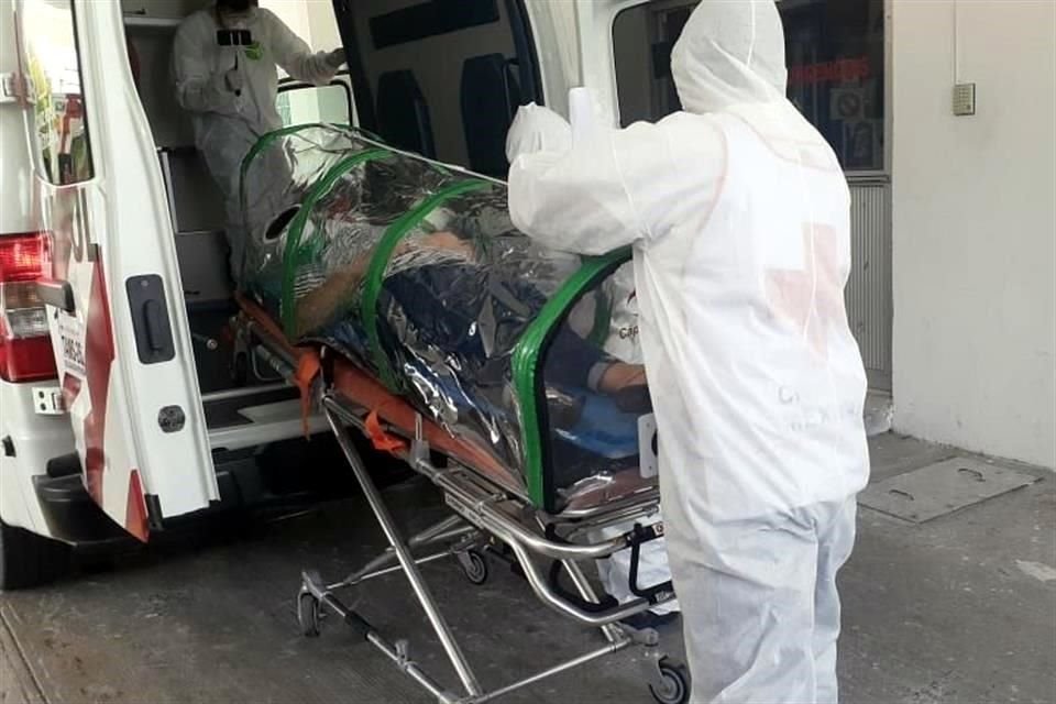 El Hospital Regional de Puerto Vallarta alcanzó recientemente 100 por ciento de su capacidad en camas instaladas.