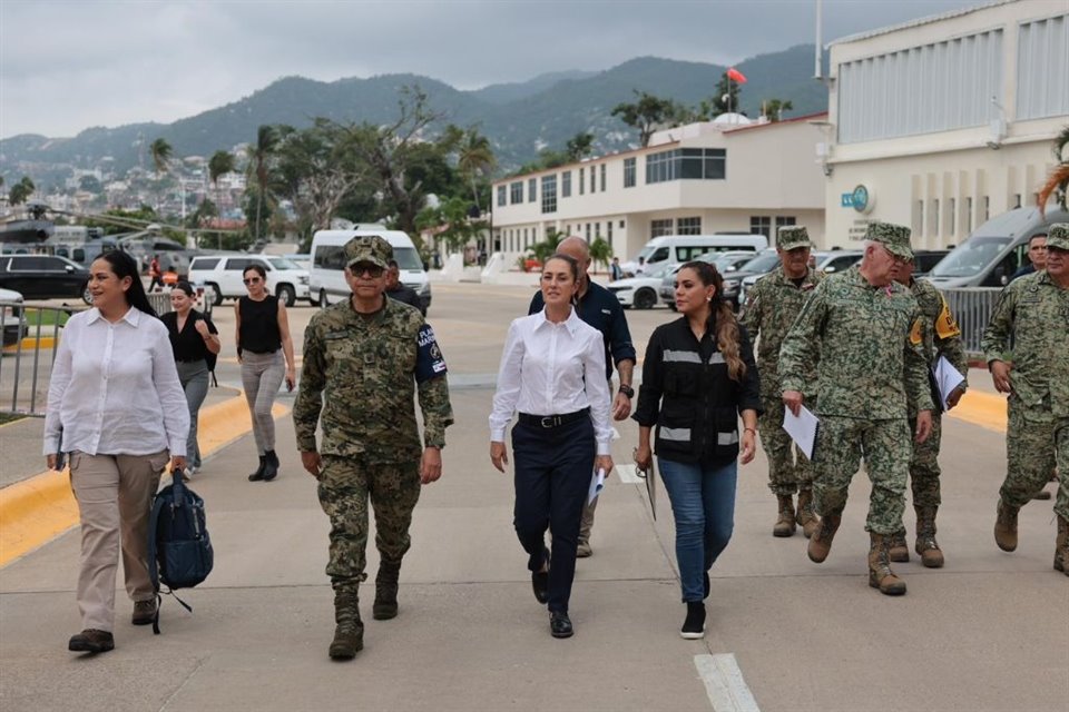  Sheinbaum ordenó a Conagua restablecer lo más pronto posible la distribución del líquido en las zona afectadas de Acapulco por el huracán 'John'.