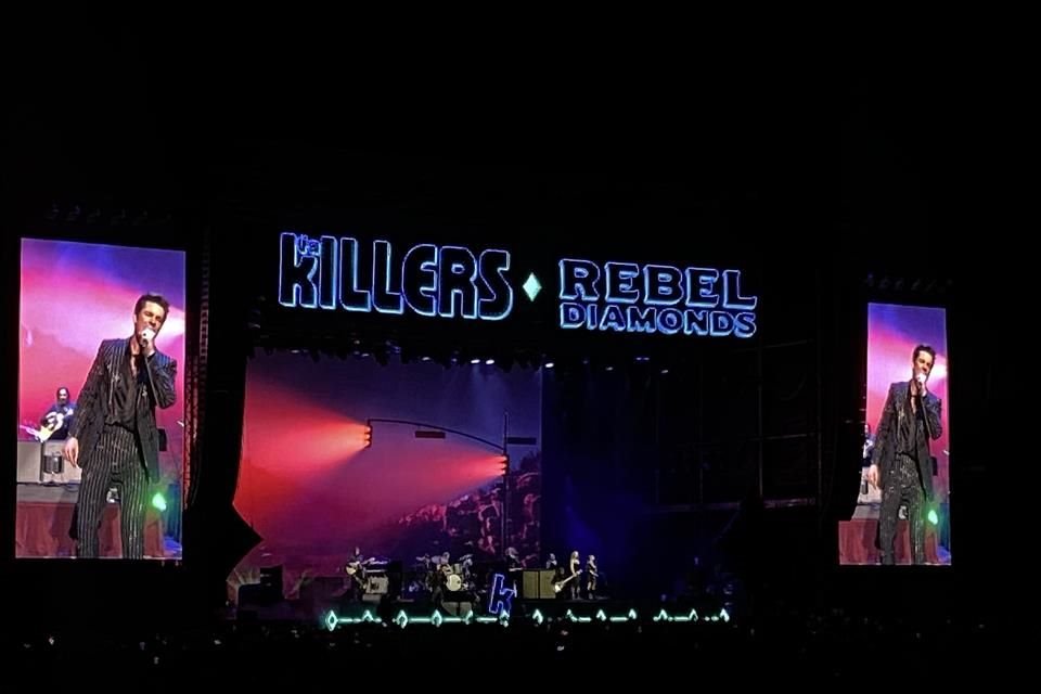The Killers, con más de 20 años de carrera, han logrado no solo mantener una conexión con sus seguidores, sino renovarla con cada visita.
