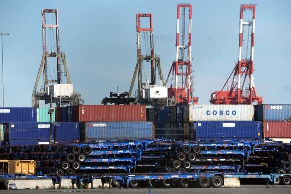 Mart ayında bu nakliye güzergahındaki oran 40 feet konteyner başına 1.668 dolara ulaştı.