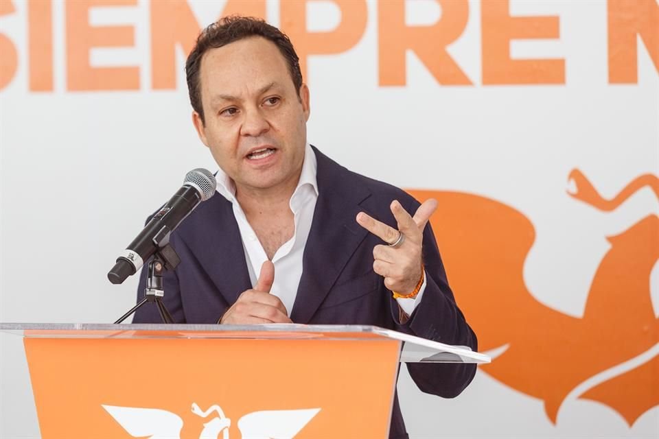 Clemente Castañeda, de MC, quedó con 2 comisiones (1 secretario, 1 integrante) y Junta de Coordinación Política.