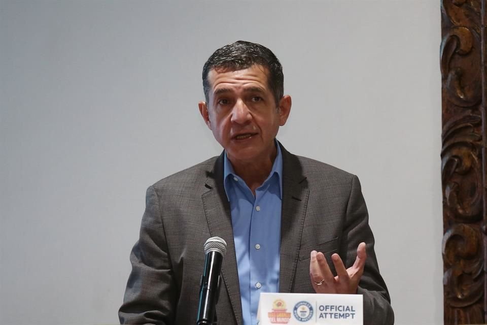 Luis Gustavo Padilla, Rector de CUCEA, de la UdeG.