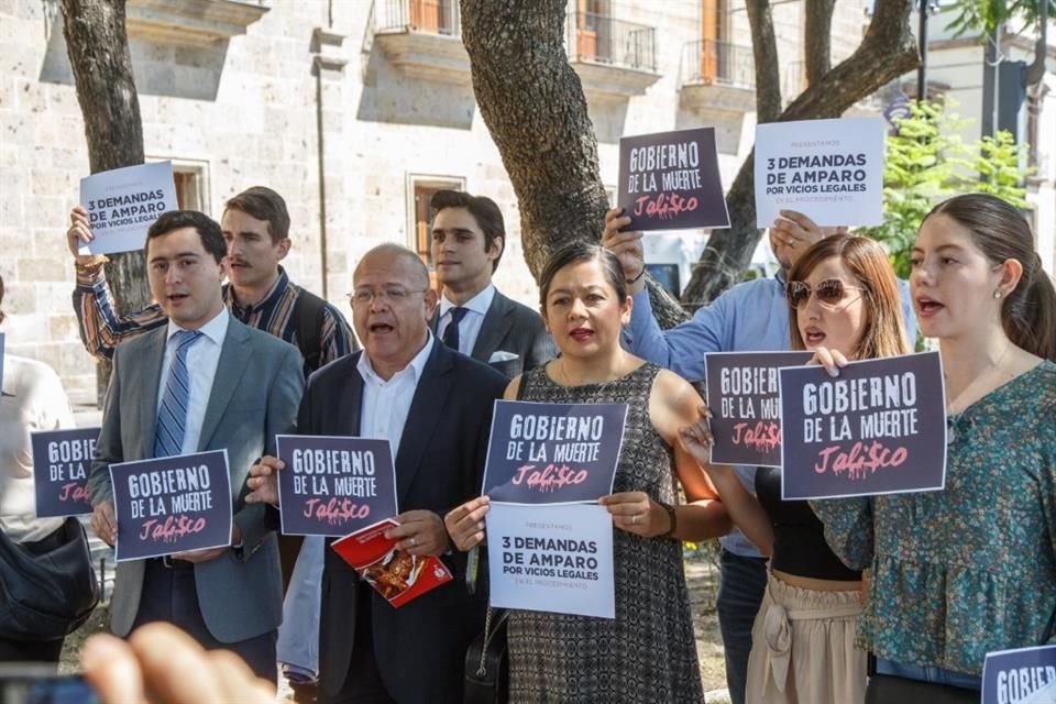 Argumentan que el proceso realizado por diputados para despenalizar el aborto en Jalisco, estuvo plagado de irregularidades.