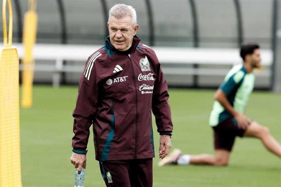 El DT Javier Aguirre sabe que antes de pensar en enfrentar a EU, primero deben eliminar a Canadá.