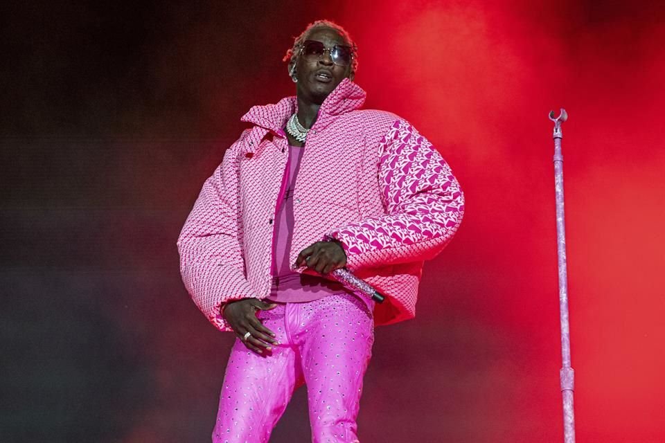 Young Thug atrajo a otra parte de la audiencia en la velada, y entró al festival para reemplazar a DaBaby.