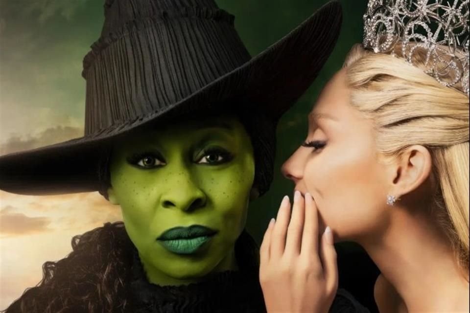 El cartel original de 'Wicked' muestra a Elphaba, el personaje de Erivo, mirando fijamente a la cámara-