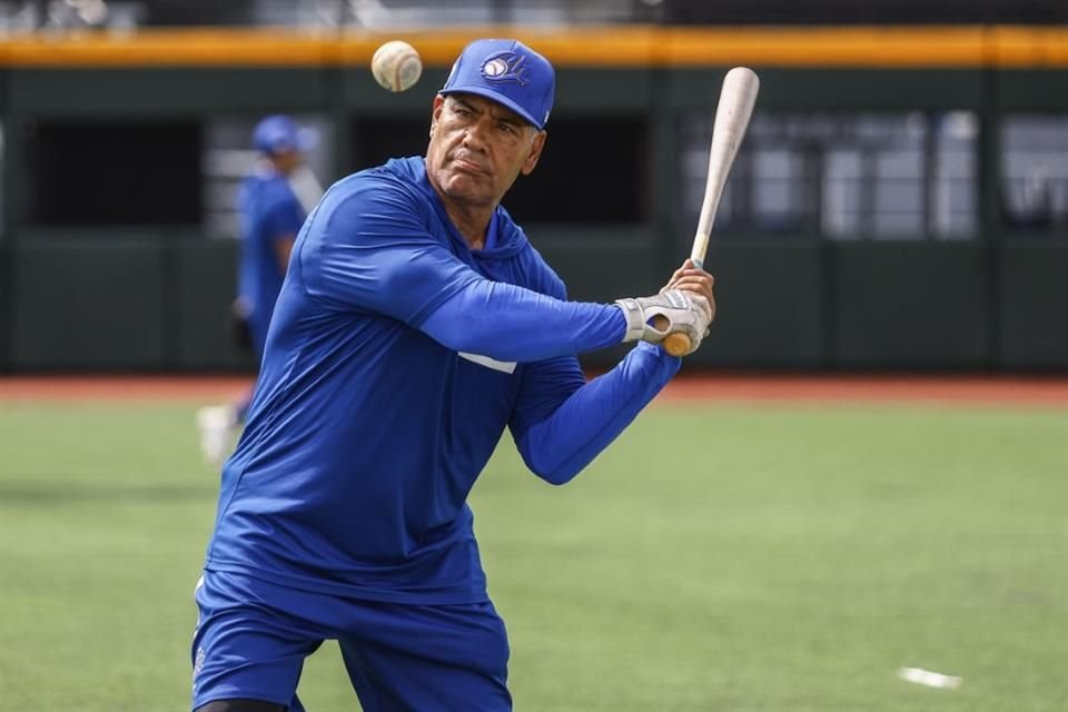'Nos tocó jugar juntos una Serie del Caribe en Mazatlán, donde lanzó dos juegos muy buenos'.