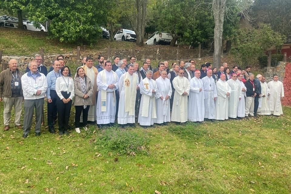 Al evento acudieron obispos y empresarios de la Provincia Eclesiástica de Guadalajara.