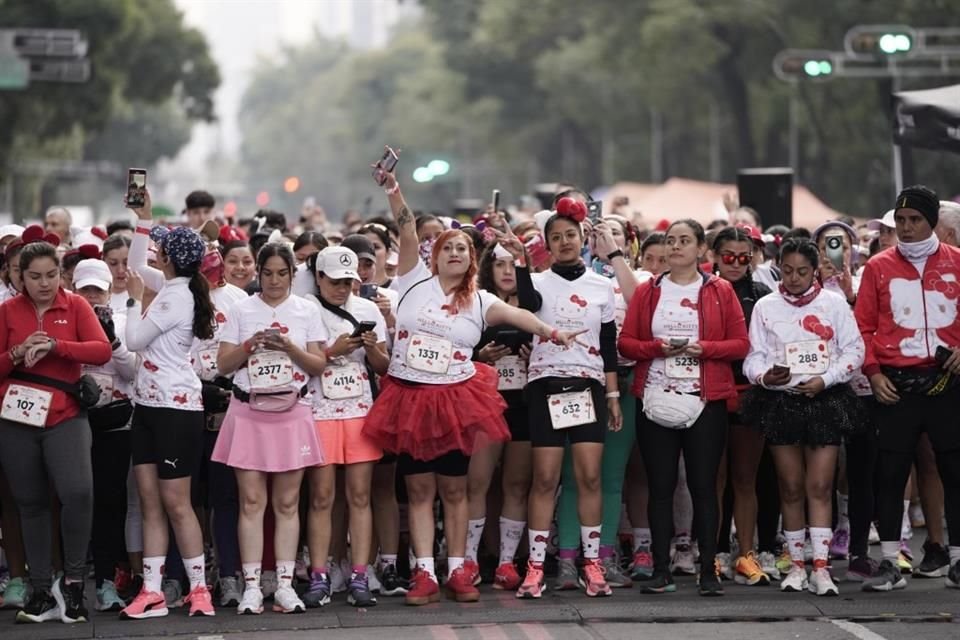 La carrera Hello Kitty Fun Run, este año, en su séptima edición, convocó a 10 mil participantes en Ciudad de México.