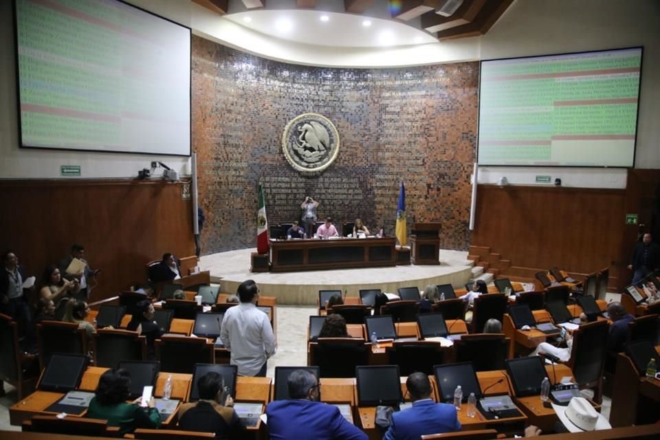 La coordinadora de MC, Marcela Padilla, señaló que la nueva bancada debe seguir trabajando temas pendientes.