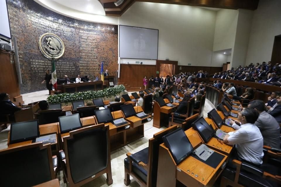 La Auditoría Superior del Estado observó anomalías por más de 21 millones de pesos en la Legislatura del Congreso que mañana termina funciones.