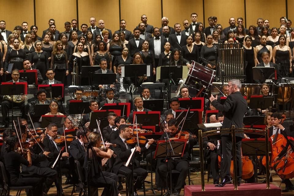 Los sonidos de 'Carmen', ópera compuesta por Georges Bizet serán parte del programa tres de la última temporada del año de la OFJ.