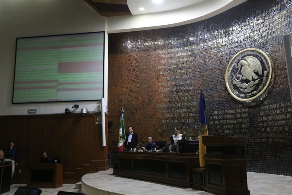 Con 25 diputados a favor y 13 en contra, el Congreso de Jalisco autorizó subir el Impuesto Sobre Hospedaje (ISH), lo que permitirá pasar de una tasación de 3 hasta 5 por ciento en dos años.