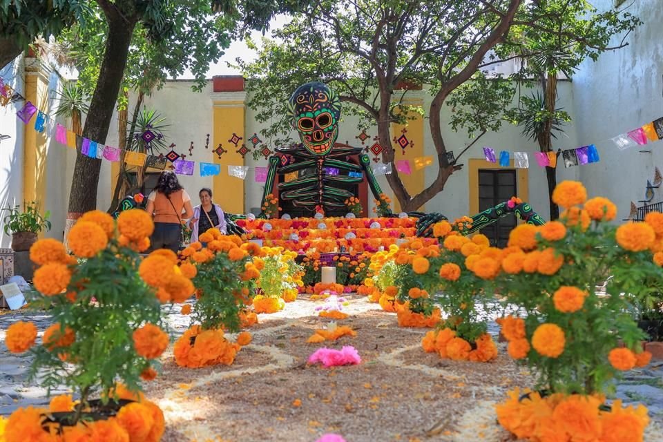 El Ayuntamiento de Tlaquepaque prepara el Festival del Día de Muertos y el operativo para la noche de Halloween.