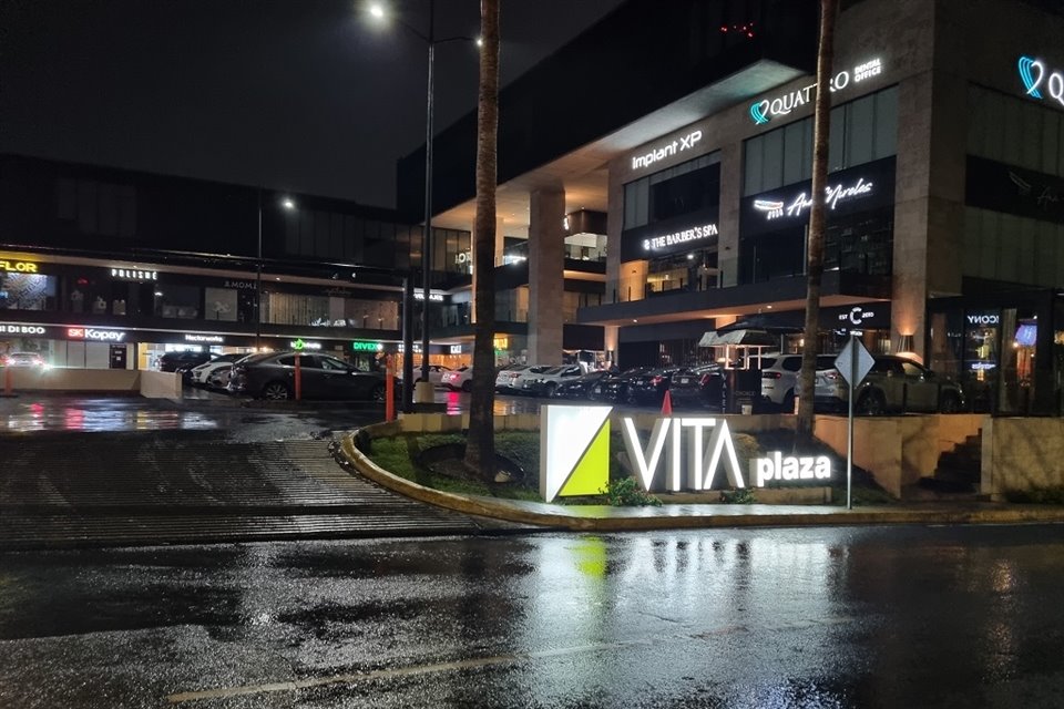 El asalto fue reportado en el negocio Kali Café, en la Plaza Vita.