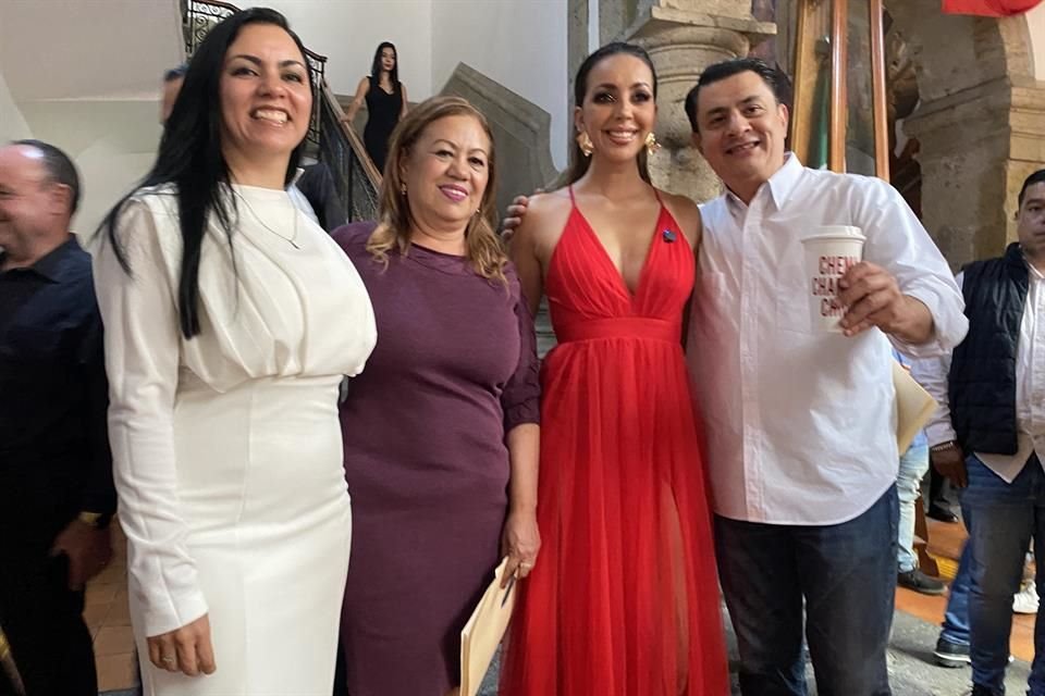 Ángela Gómez, Leticia Pérez, Yussara Canales y José María Martínez, diputados de Morena, tuvieron evento de despedida en el Congreso de Jalisco.
