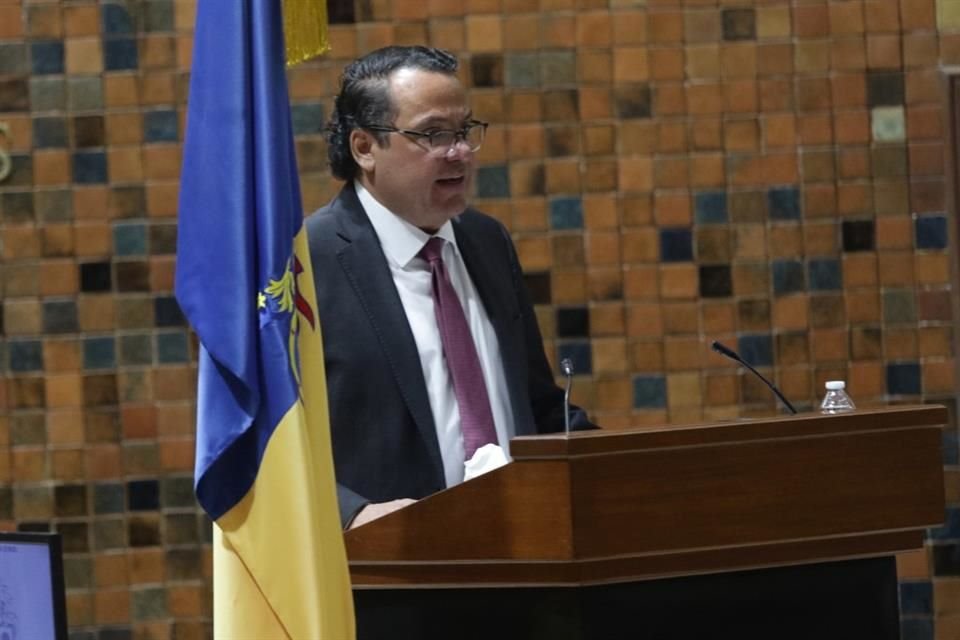 José Luis Tostado es el Coordinador de la bancada de MC en la Legislatura 64 n del Congreso de Jalisco.